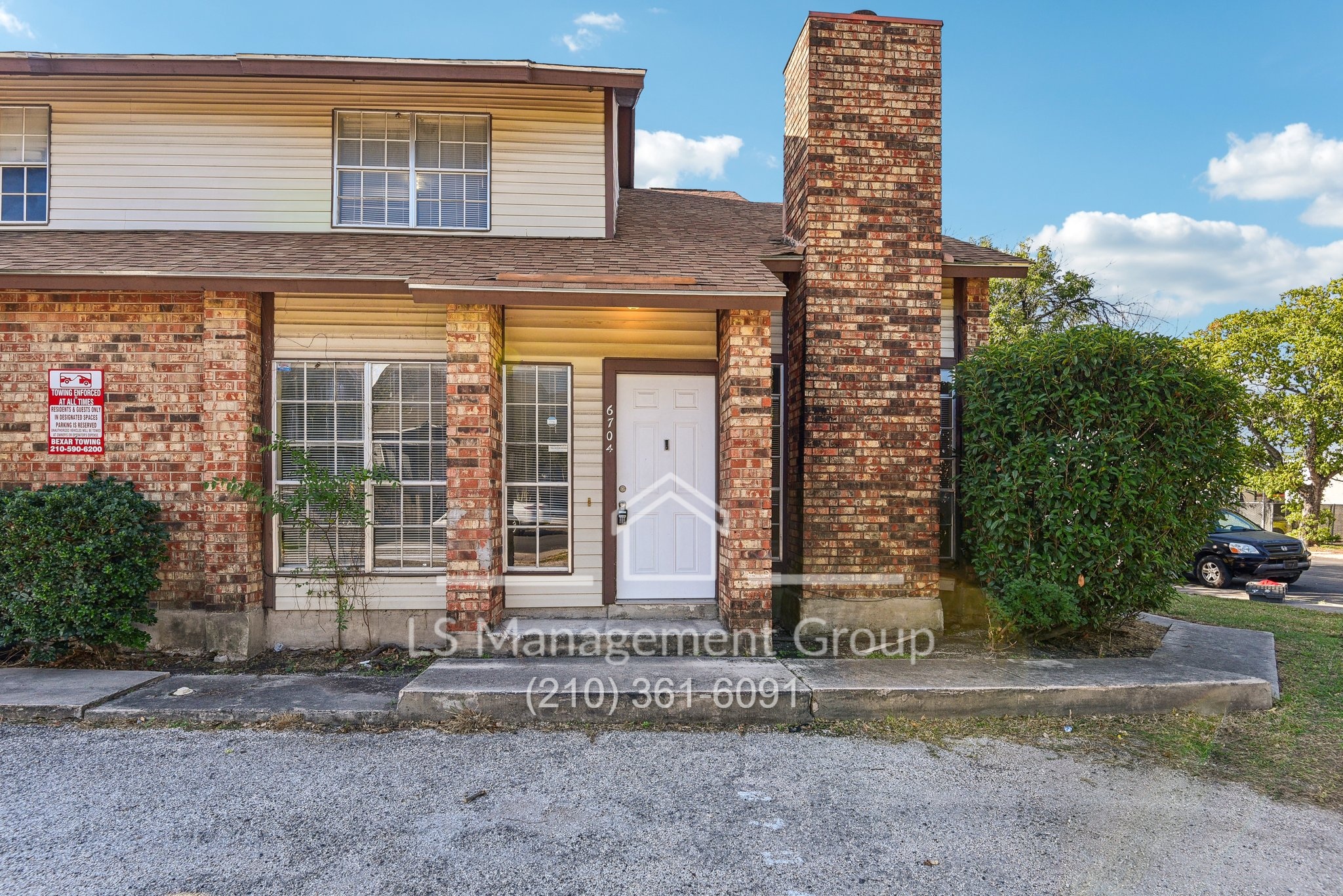 6702 Windsor Hollow Drive